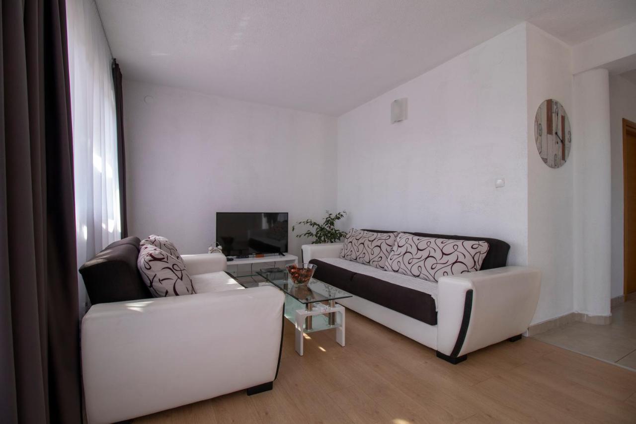 Apartmani Olivia Bibinje Zewnętrze zdjęcie