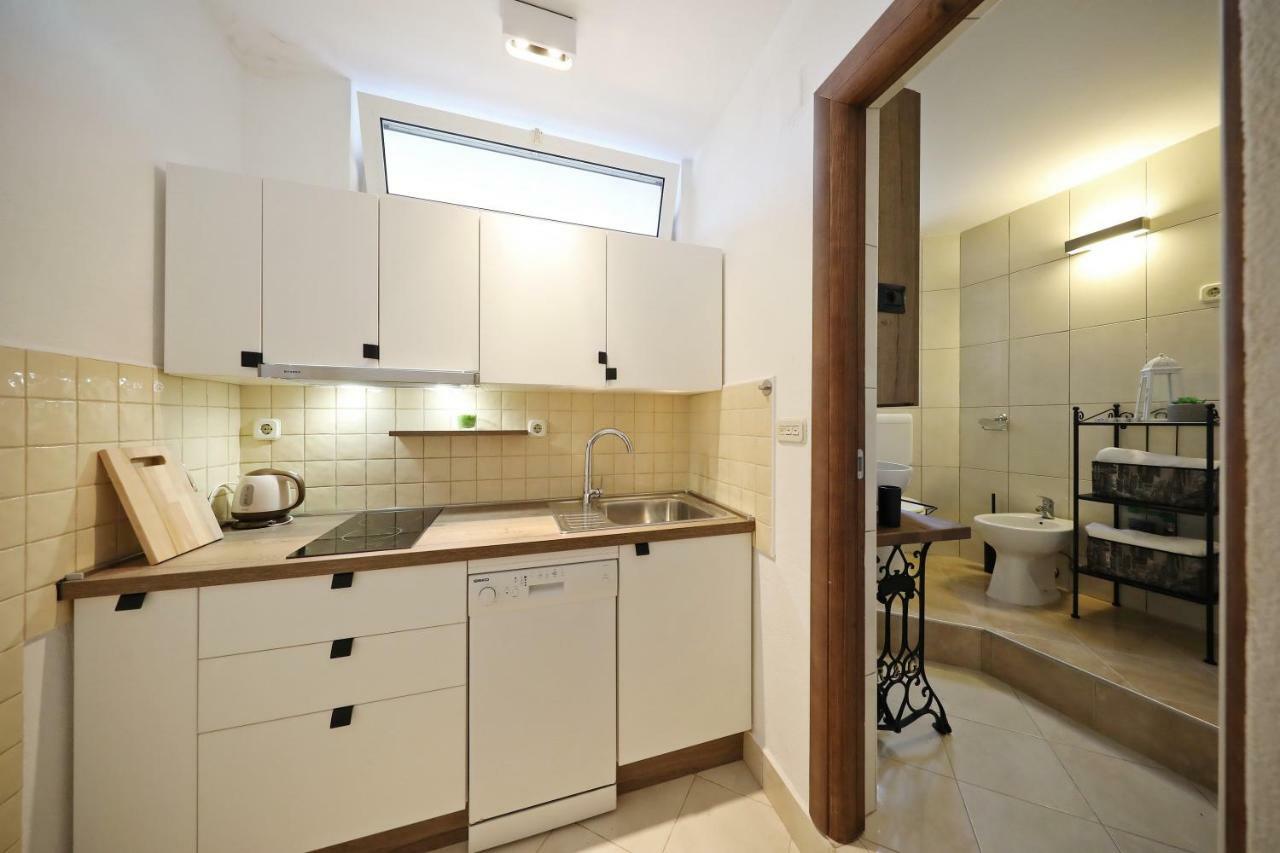 Apartmani Olivia Bibinje Zewnętrze zdjęcie